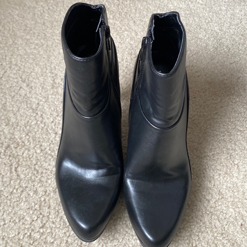 Nine West ankle boots
